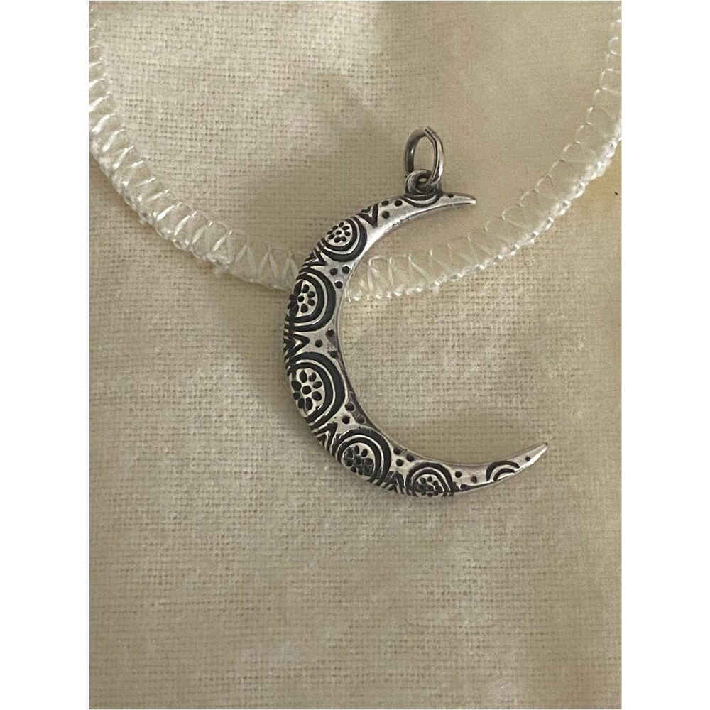 NWT James Avery Retired La Luna Pendant